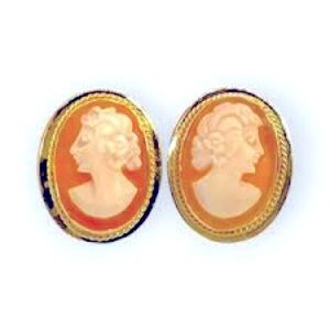 Beautiful Vintage Cameo Earrings-14K Yellow Gold